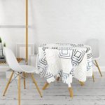 - MasaYuv-7746-Gorsel2 - Realhomes Beyaz Zemin Üzerinde Renkli Geometrik Şekilli Dijital Baskılı Modern Yuvarlak Masa Örtüsü - Çap 140cm Realhomes