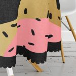 Renkli Zemin Üzerinde Gold Detaylı Modern Desenli Modern Yuvarlak Masa Örtüsü - Çap 140cm Realhomes