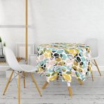 - MasaYuv-7885-Gorsel2 - Realhomes Beyaz Zemin Üzerinde Renkli Çizimli Geometrik Desen Yuvarlak Masa Örtüsü - Çap 140cm Realhomes