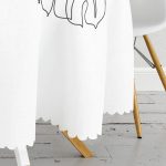 Beyaz Zemin Üzerinde Yaprak Desenli Dijital Baskılı Modern Yuvarlak Masa Örtüsü - Çap 140cm Realhomes