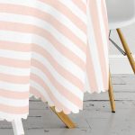 Beyaz Zemin Üzerinde Renkli Çizgili Gold Detaylı Love Yazılı Yuvarlak Masa Örtüsü - Çap 140cm Realhomes