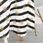 - MasaYuv-8327-Gorsel3 - Realhomes  Beyaz Zemin Üzerinde Gold Detaylı Kartanesi Desenli Yuvarlak Masa Örtüsü - Çap 140cm Realhomes