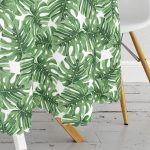 Beyaz Zemin Üzerinde Yeşil Yaprak Desenli Yuvarlak Masa Örtüsü - Çap 140cm Realhomes