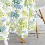 Beyaz Zemin Üzerinde Yeşil Renkli Yaprak Desenli Modern Yuvarlak Masa Örtüsü - Çap 140cm Realhomes