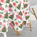 Beyaz Zemin Üzerinde Yılbaşı Desenli Kırmızı Tostos Yuvarlak Masa Örtüsü - Çap 140cm Realhomes