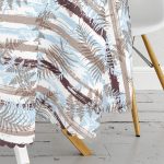 - MasaYuv-8675-Gorsel3 - Realhomes  Beyaz Zeminli Renkli Yaprak Desenli Dijital Baskılı Modern Yuvarlak Masa Örtüsü - Çap 140cm Realhomes