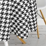 Beyaz Zeminli Siyah Ekose Desenli Dijital Baskılı Modern Yuvarlak Masa Örtüsü - Çap 140cm Realhomes