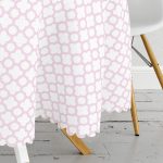 - MasaYuv-9273-Gorsel3 - Realhomes Pembe & Beyaz Ogea Desenli Dijital Baskılı Modern Yuvarlak Masa Örtüsü - Çap 140cm Realhomes