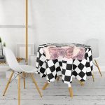 Dama Zeminli & Fotoğraf Çeken Kız Tasarımlı Dijital Baskılı Yuvarlak Masa Örtüsü - Çap 140cm Realhomes