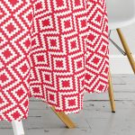 - MasaYuv-9394-Gorsel3 - Realhomes  Kırmızı Geometrik Çizimli Dijital Baskılı Modern Yuvarlak Masa Örtüsü - Çap 140cm Realhomes