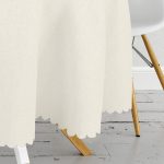 Krem Zemin Çiçekli Kalp Motifli Dijital Baskılı Yuvarlak Masa Örtüsü - Çap 140cm Realhomes