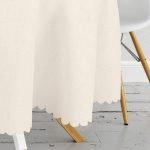 Krem Zemin Çiçekli Kalp Motifli Dijital Baskılı Yuvarlak Masa Örtüsü - Çap 140cm Realhomes