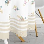 Krem Çiçek Tasarımlı Dijital Baskılı Yuvarlak Masa Örtüsü - Çap 140cm Realhomes