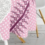 Pembe Zemin Puantiyeli Dijital Baskılı Yuvarlak Masa Örtüsü - Çap 140cm Realhomes