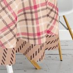 - MasaYuv-Real293-Gorsel3 - Realhomes Kahve Ekose Tasarımlı Dijital Baskılı Yuvarlak Masa Örtüsü - Çap 140cm Realhomes