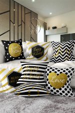 7'li Siyah Beyaz Gold Detaylı Mery Christmas Tasarımlı Dijital Baskılı Kırlent Kılıfı Seti Realhomes