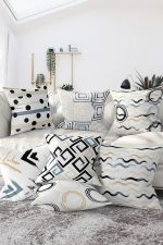 - Rh-K7liset496-Gorsel1 - Realhomes  7'li Renkli Çizgili Puan Tasarımlı Dijital Baskılı Kırlent Kılıfı Seti Realhomes