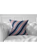 - Rh-K7liset525-Gorsel5 - Realhomes 7'li Çam Ağacı & Kar Tanesi Temalı Dijital Baskılı Kırlent Kılıfı Seti Realhomes