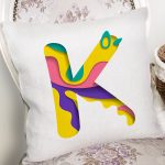 Beyaz Zemin Renkli K Harfli Özel Tasarım Dijital Baskılı Yastık Kırlent Kılıfı Realhomes