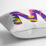 - Rh-K9510-Gorsel3 - Realhomes Beyaz Zemin Renkli M Harfli Özel Tasarım Dijital Baskılı Yastık Kırlent Kılıfı Realhomes