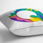 Beyaz Zemin Renkli Q Harfli Özel Tasarım Dijital Baskılı Yastık Kırlent Kılıfı Realhomes