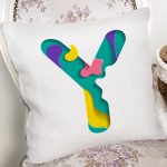 Beyaz Zemin Renkli Y Harfli Özel Tasarım Dijital Baskılı Yastık Kırlent Kılıfı Realhomes