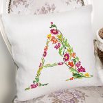 Beyaz Zemin Yaprak Temalı A Harfi Özel Tasarım Dijital Baskılı Yastık Kırlent Kılıfı Realhomes