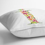 - Rh-K9537-Gorsel3 - Realhomes Beyaz Zemin Yaprak Temalı İ Harfi Özel Tasarım Dijital Baskılı Yastık Kırlent Kılıfı Realhomes