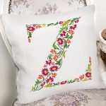 Beyaz Zemin Yaprak Temalı Z Harfi Özel Tasarım Dijital Baskılı Yastık Kırlent Kılıfı Realhomes