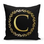- Rh-K9561-Gorsel1 - Realhomes  Siyah Zemin Gold Yaprak Çerçeveli C Harfi Özel Tasarım Dijital Baskılı Yastık Kırlent Kılıfı Realhomes