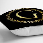 - Rh-K9566-Gorsel3 - Realhomes Siyah Zemin Gold Yaprak Çerçeveli G Harfi Özel Tasarım Dijital Baskılı Yastık Kırlent Kılıfı Realhomes
