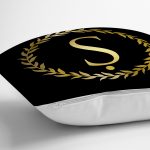 - Rh-K9581-Gorsel3 - Realhomes Siyah Zemin Gold Yaprak Çerçeveli Ş Harfi Özel Tasarım Dijital Baskılı Yastık Kırlent Kılıfı Realhomes