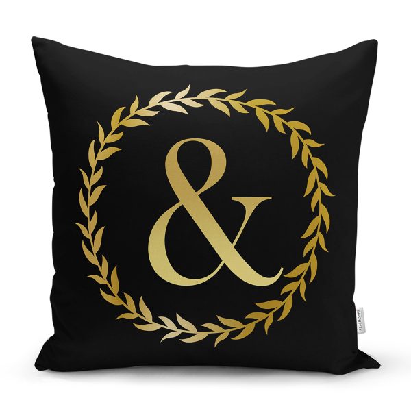 - Rh-K9590-Gorsel1 - Realhomes  Siyah Zemin Renkli Gül Temalı D Harfi Özel Tasarım Dijital Baskılı Yastık Kırlent Kılıfı Realhomes