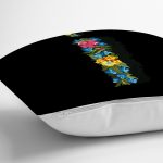 - Rh-K9600-Gorsel3 - Realhomes  Siyah Zemin Renkli Gül Temalı İ Harfi Özel Tasarım Dijital Baskılı Yastık Kırlent Kılıfı Realhomes