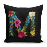 - Rh-K9605-Gorsel1 - Realhomes  Siyah Zemin Renkli Gül Temalı M Harfi Özel Tasarım Dijital Baskılı Yastık Kırlent Kılıfı Realhomes
