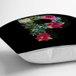 Siyah Zemin Renkli Gül Temalı P Harfi Özel Tasarım Dijital Baskılı Yastık Kırlent Kılıfı Realhomes