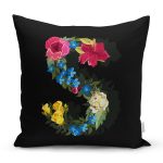 Siyah Zemin Renkli Gül Temalı S Harfi Özel Tasarım Dijital Baskılı Yastık Kırlent Kılıfı Realhomes