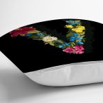 Siyah Zemin Renkli Gül Temalı V Harfi Özel Tasarım Dijital Baskılı Yastık Kırlent Kılıfı Realhomes