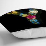 - Rh-K9620-Gorsel3 - Realhomes  Siyah Zemin Renkli Gül Temalı Y Harfi Özel Tasarım Dijital Baskılı Yastık Kırlent Kılıfı Realhomes