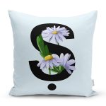 Mavi Zemin Çiçek Desenli Siyah Ş Harfi Özel Tasarım Dijital Baskılı Yastık Kırlent Kılıfı Realhomes