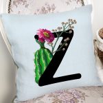 Mavi Zemin Çiçek Desenli Siyah Z Harfi Özel Tasarım Dijital Baskılı Yastık Kırlent Kılıfı Realhomes