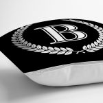 - Rh-K9656-Gorsel3 - Realhomes Siyah Beyaz Çelenkli B Harfi Özel Tasarım Dijital Baskılı Yastık Kırlent Kılıfı Realhomes