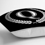 Siyah Beyaz Çelenkli Q Harfi Özel Tasarım Dijital Baskılı Yastık Kırlent Kılıfı Realhomes