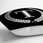 - Rh-K9678-Gorsel3 - Realhomes Siyah Beyaz Çelenkli T Harfi Özel Tasarım Dijital Baskılı Yastık Kırlent Kılıfı Realhomes