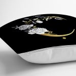 - Rh-K9690-Gorsel3 - Realhomes Siyah Zemin Beyaz Gül Motifli Gold Ç Harfi Özel Tasarım Dijital Baskılı Yastık Kırlent Kılıfı Realhomes