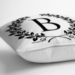 - Rh-K9720-Gorsel3 - Realhomes Siyah Beyaz Çelenkli B Harfi Özel Tasarım Dijital Baskılı Yastık Kırlent Kılıfı Realhomes