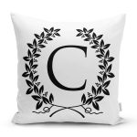 - Rh-K9721-Gorsel1 - Realhomes Siyah Beyaz Çelenkli C Harfi Özel Tasarım Dijital Baskılı Yastık Kırlent Kılıfı Realhomes