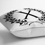Siyah Beyaz Çelenkli X Harfi Özel Tasarım Dijital Baskılı Yastık Kırlent Kılıfı Realhomes