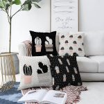 - Sonil-K4luset817-Gorsel1 - Realhomes 4'lü Siyah Beyaz Zemin Kaktüs Çizimli Dijital Baskılı Modern Şönil Kırlent Kılıfı Seti Realhomes