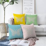 - Sonil-K4luset837-Gorsel1 - Realhomes 4'lü Renkli Zemin Papatya Kelebek Özel Tasarımlı Dijital Baskılı Modern Şönil Kırlent Kılıfı Seti Realhomes